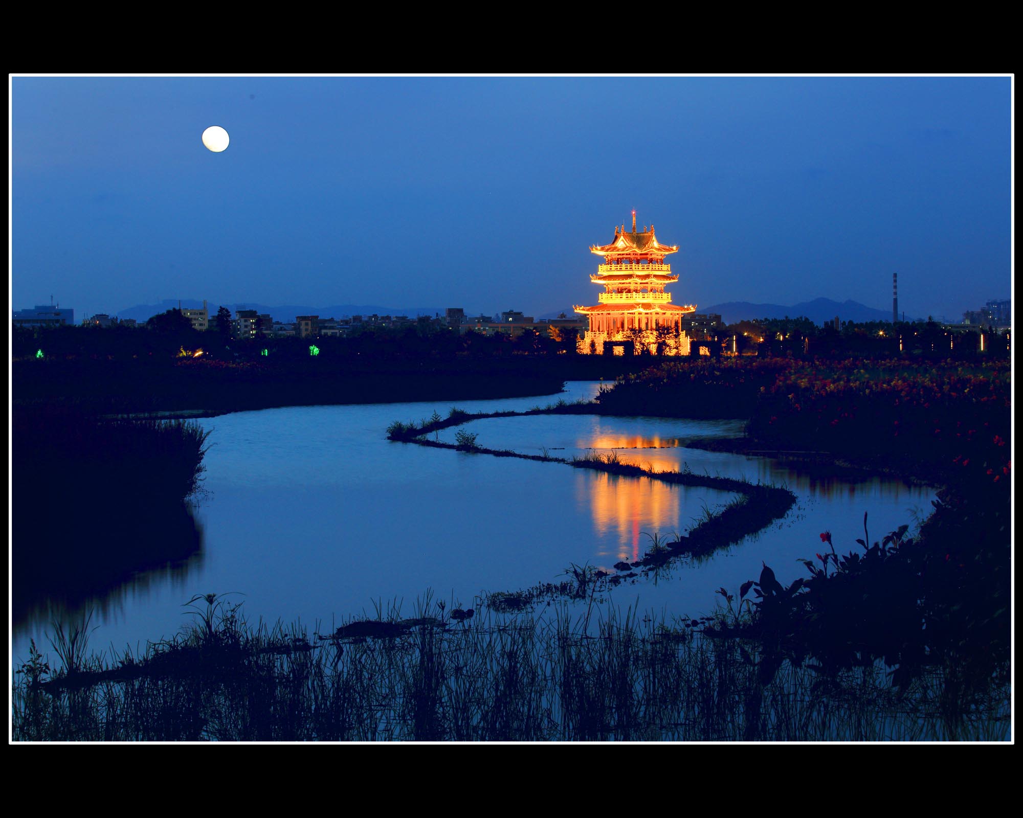 華陽湖夜色